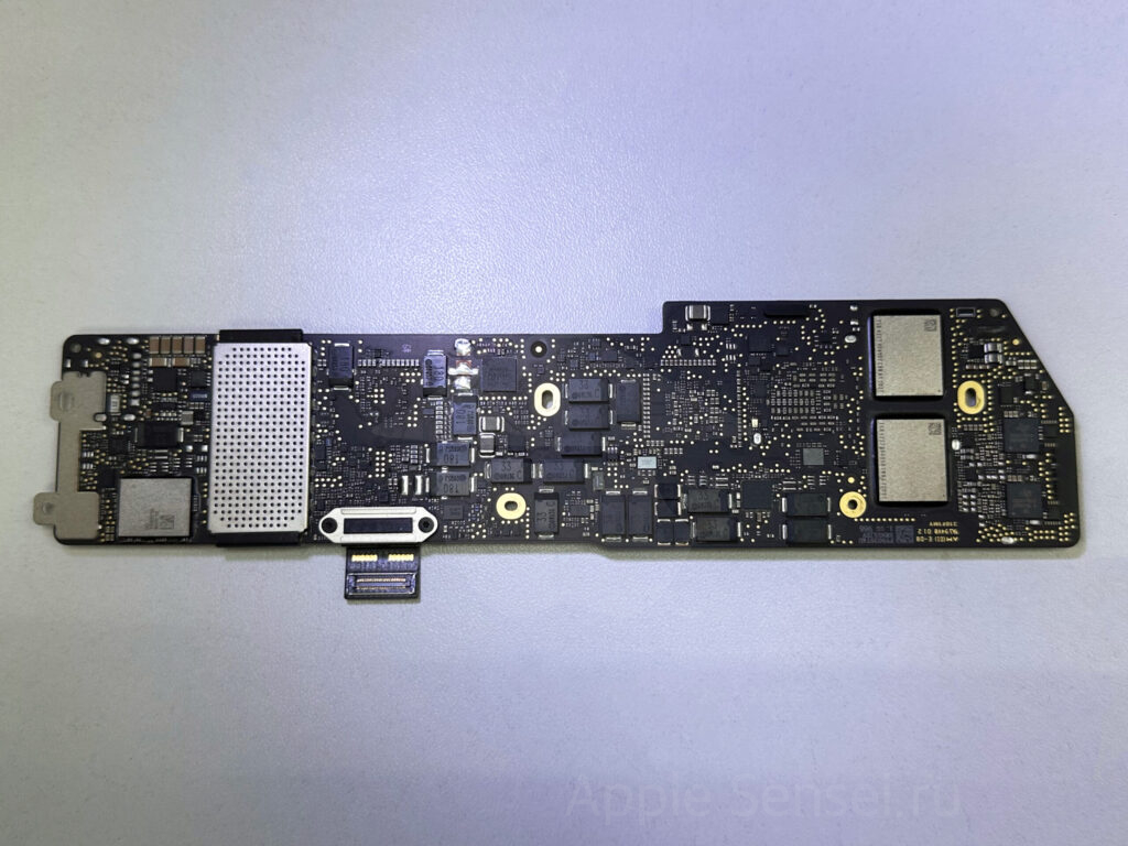 Материнская плата MacBook Air 13" 2020 (A2179)